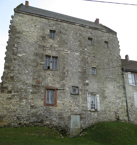 Rénovation de façade en pierre Soissons